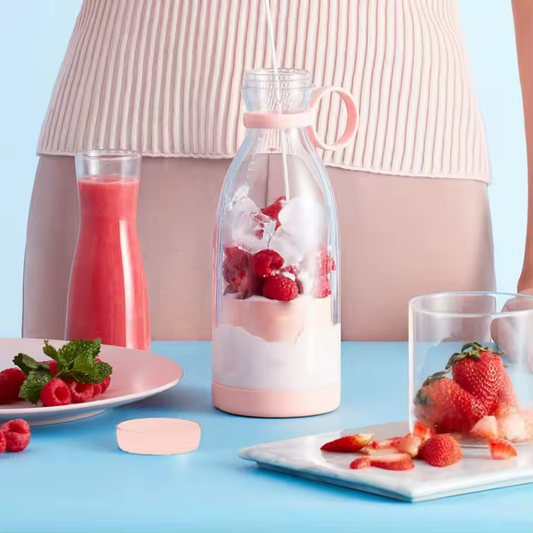 Portable Juice Blender – Electric Wireless Rechargeable Juicer & Smoothie Maker